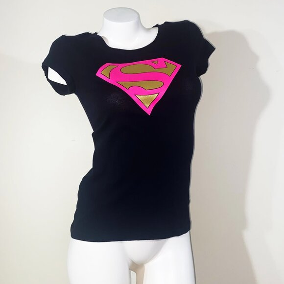 DC COMICS SUPER GIRL PRE-LOVED XL BLACK TEE SHIRT & PINK OPAQUE TIGHTS - Picture 2 of 7